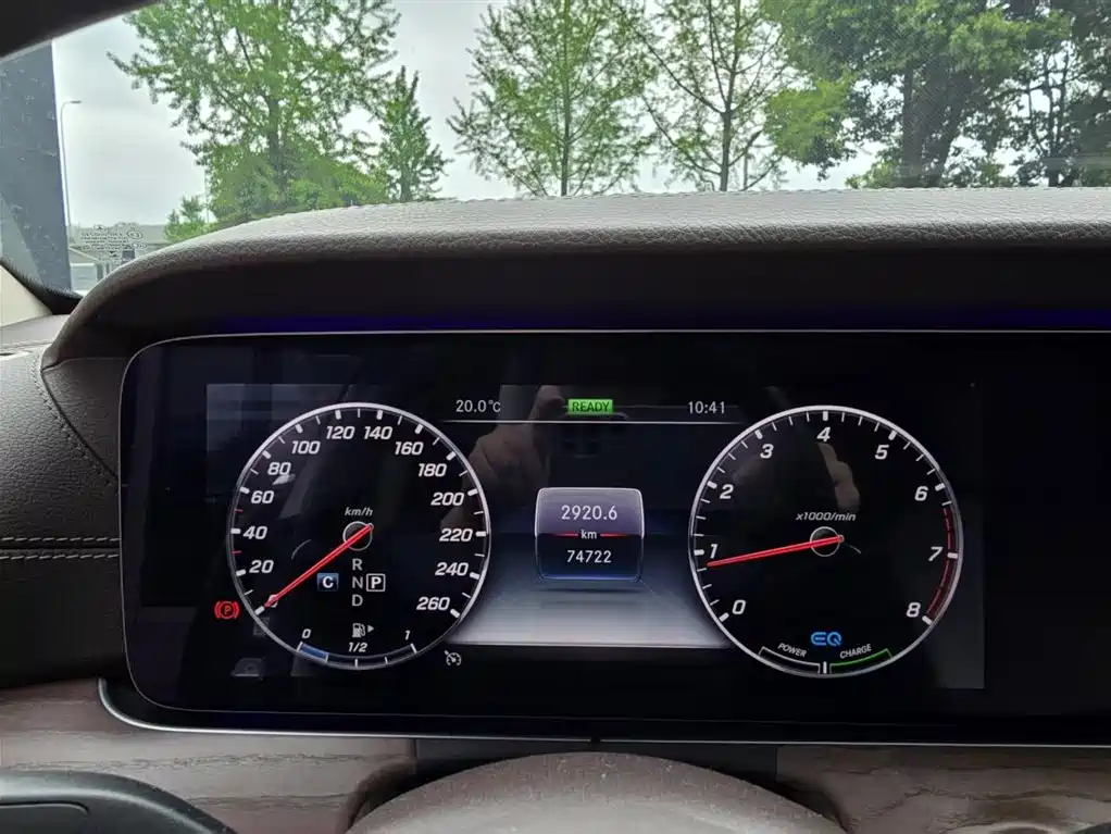 Mercedes-Benz E-Class 2020 E 260 L фото 18