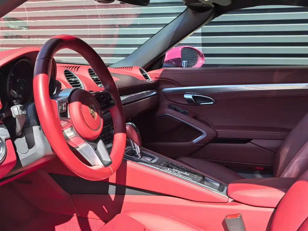 Porsche 718 2022 Boxster 2.0T фото 9