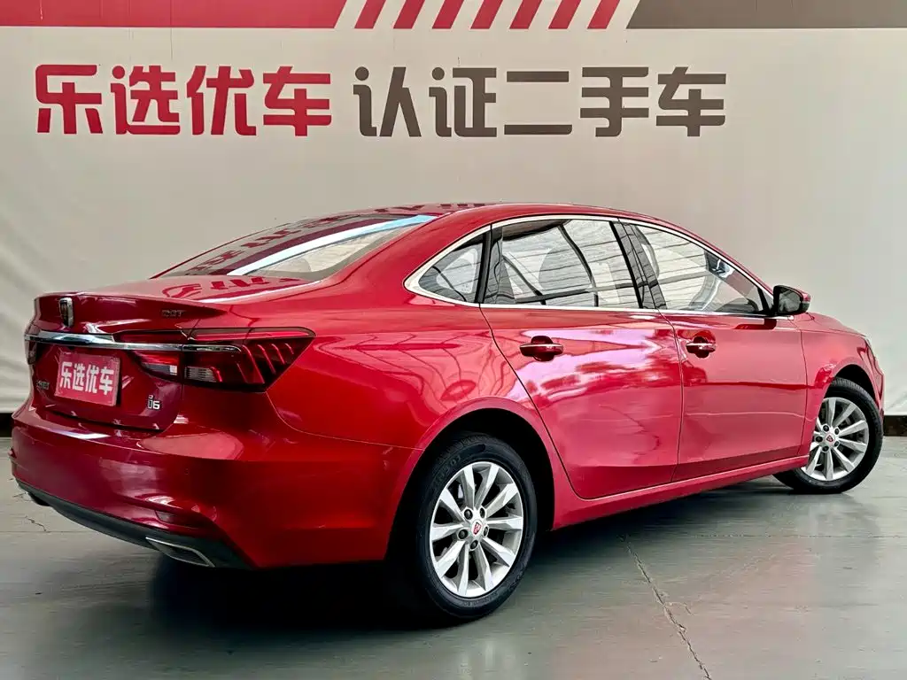 Фото 5 - Roewe i6