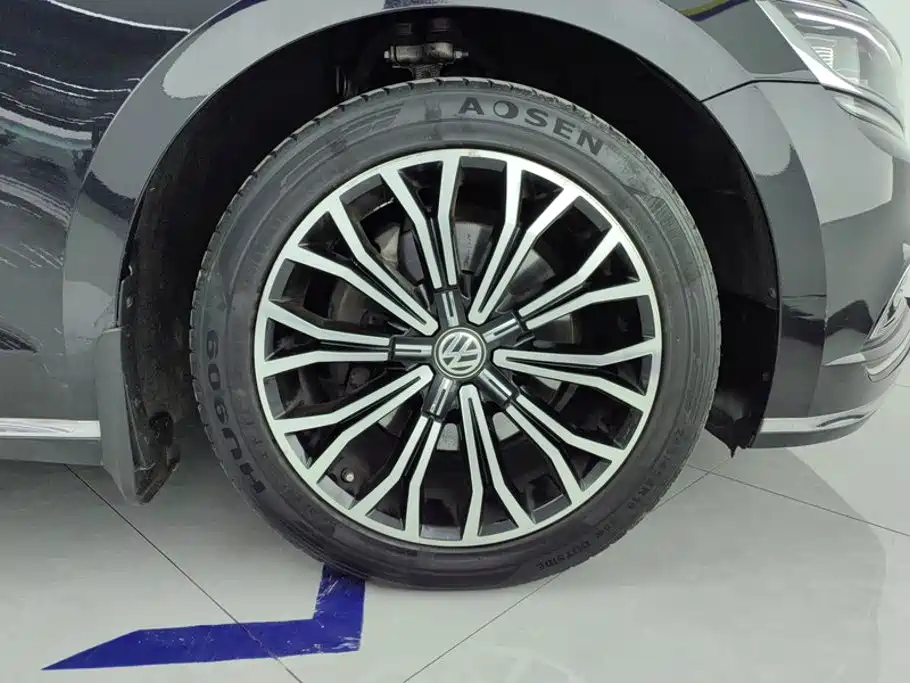 Photo 6 - Volkswagen Phideon