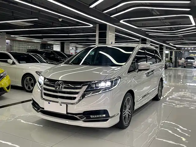 Honda Elysion 2019 2.0L Hybrid Supreme Edition