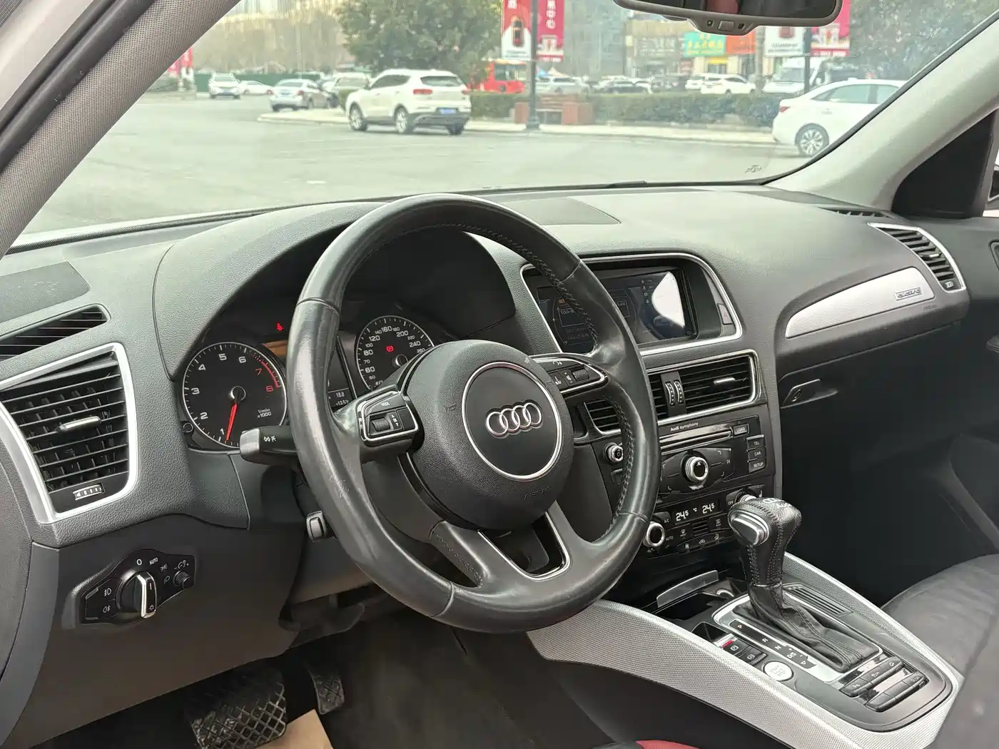 Audi Q5 2018 2017 Plus 40 TFSI Technology