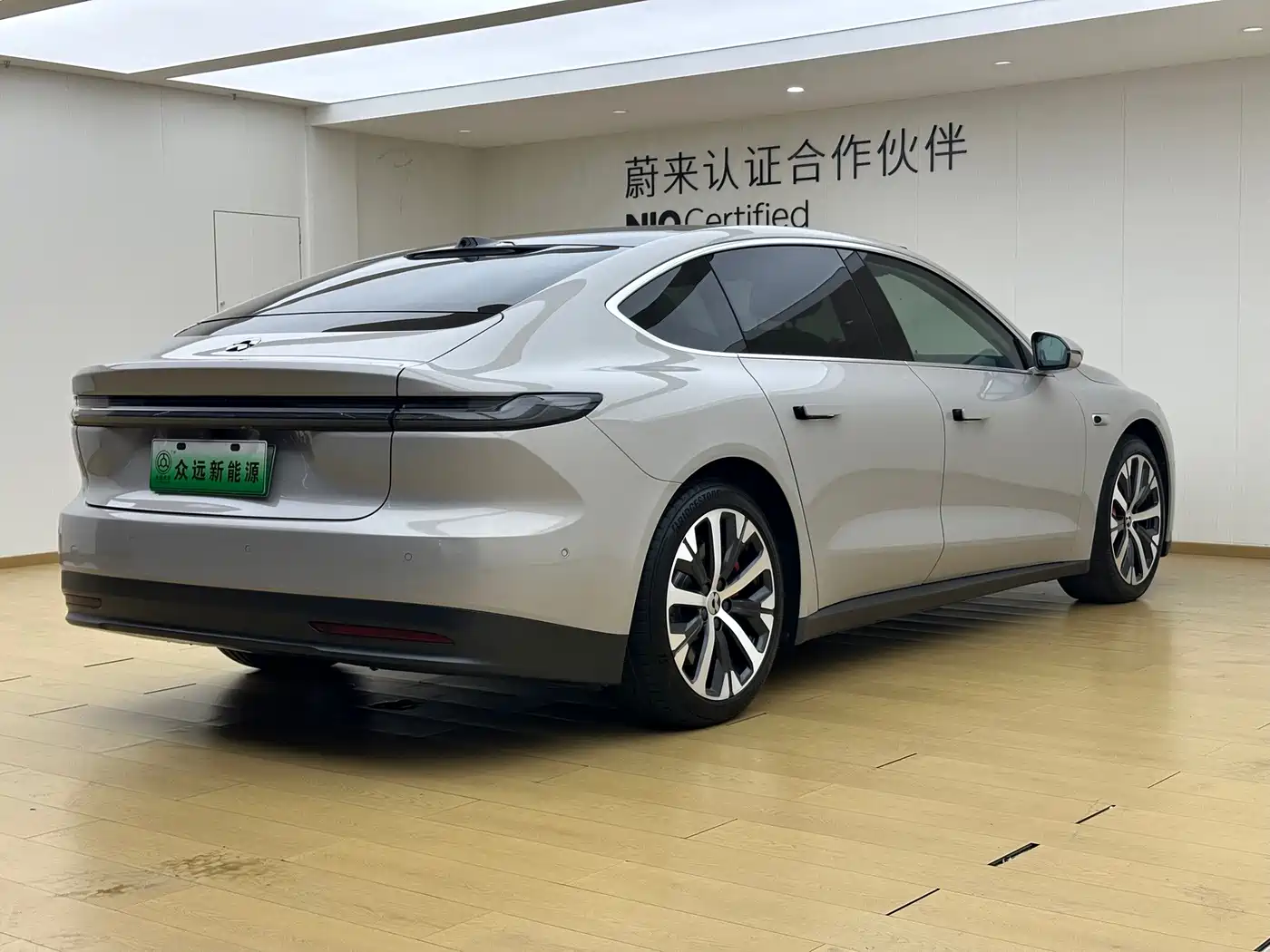 NIO ET7 2022 2022 100kWh Launch Edition
