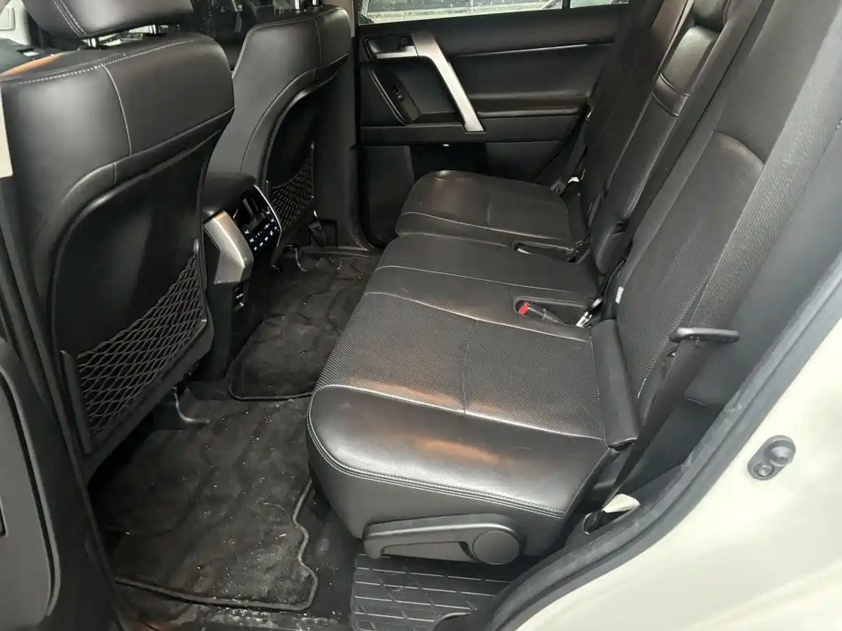 Toyota Prado 2018 3.5L Automatic TX-L Rear-mounted Spare Tire фото 3