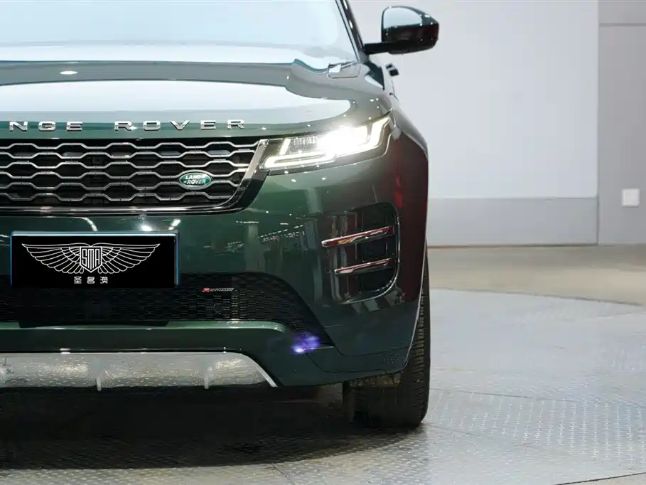 Land Rover Range Rover Evoque 2022 Range Rover Evoque L 249PS R-Dynamic Luxury Edition фото 4