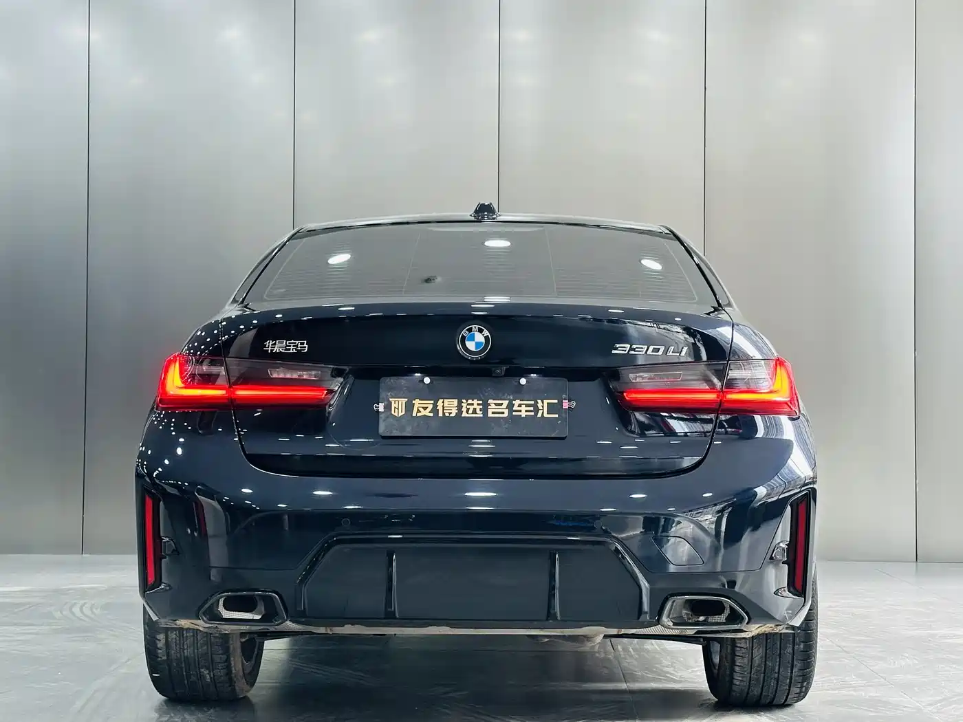 BMW 3 Series 2025 330Li M Sport Night Edition фото 9
