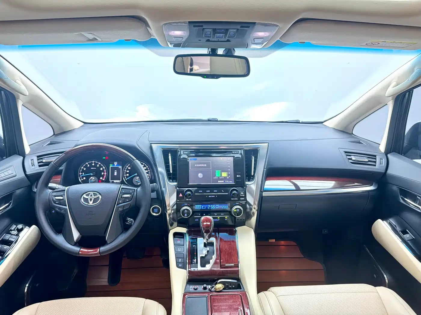 Toyota Alphard 2015 3.5L Luxury Edition фото 11