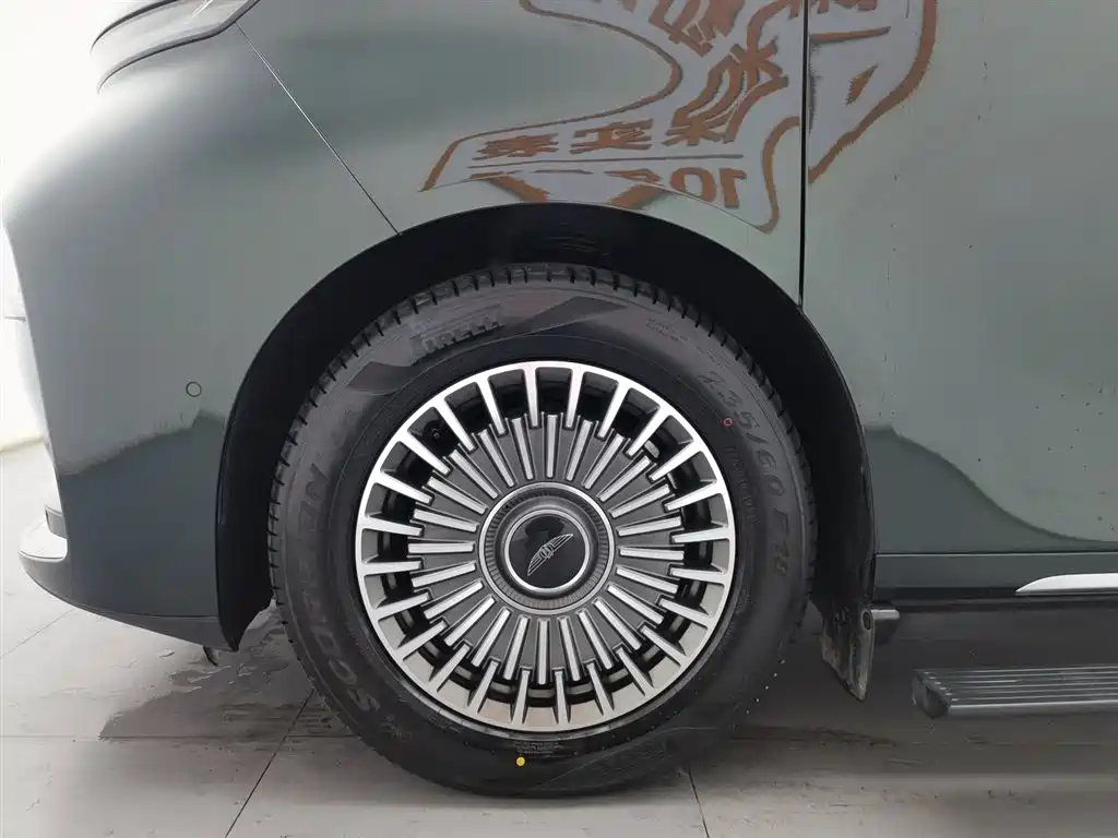 GEELY GALAXY WING TRUE L380