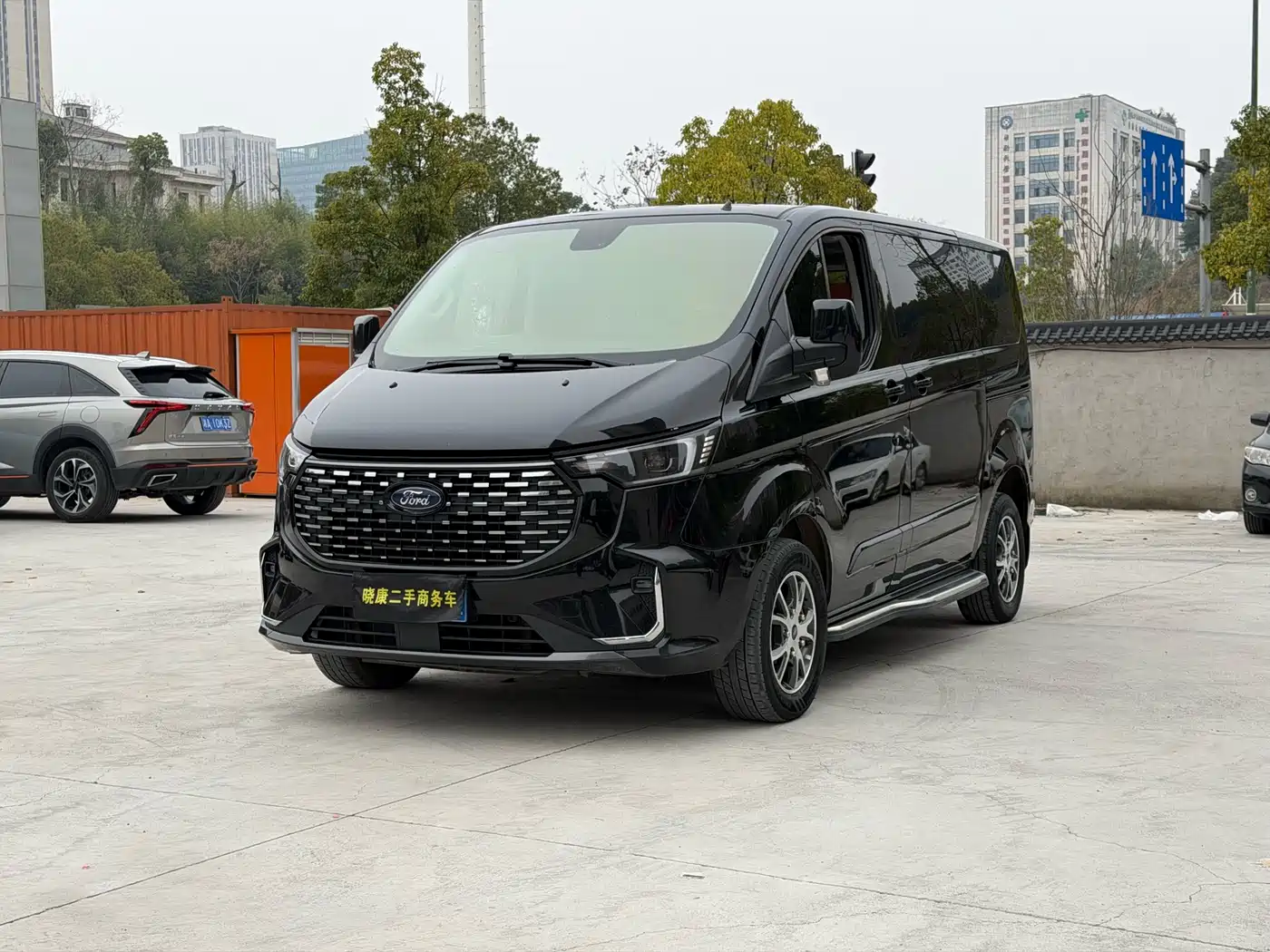 Ford Tourneo 2023 Model 2.0T Auto Premium Edition