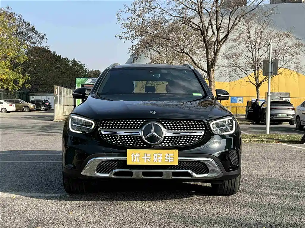 Mercedes-Benz GLC 2020 Facelift GLC 260 L 4MATIC Dynamic фото 2