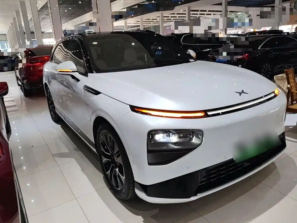 Фото 4 - XPeng G9