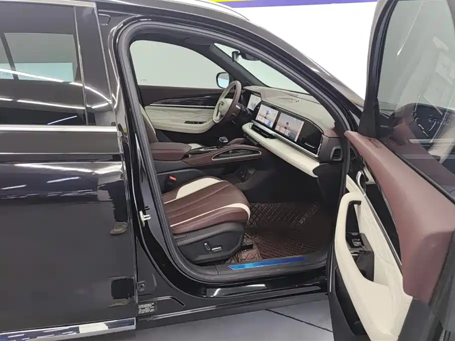 GEELY AUTOMOBILE XINGYUE L