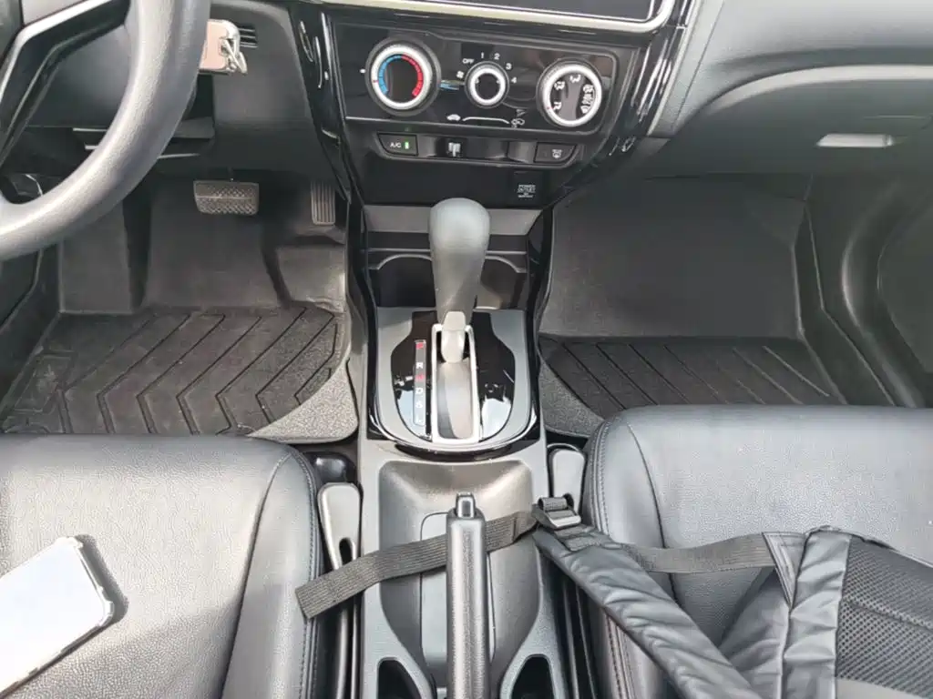 Honda Gienia 2018 2017 1.5L CVT Comfort Edition
