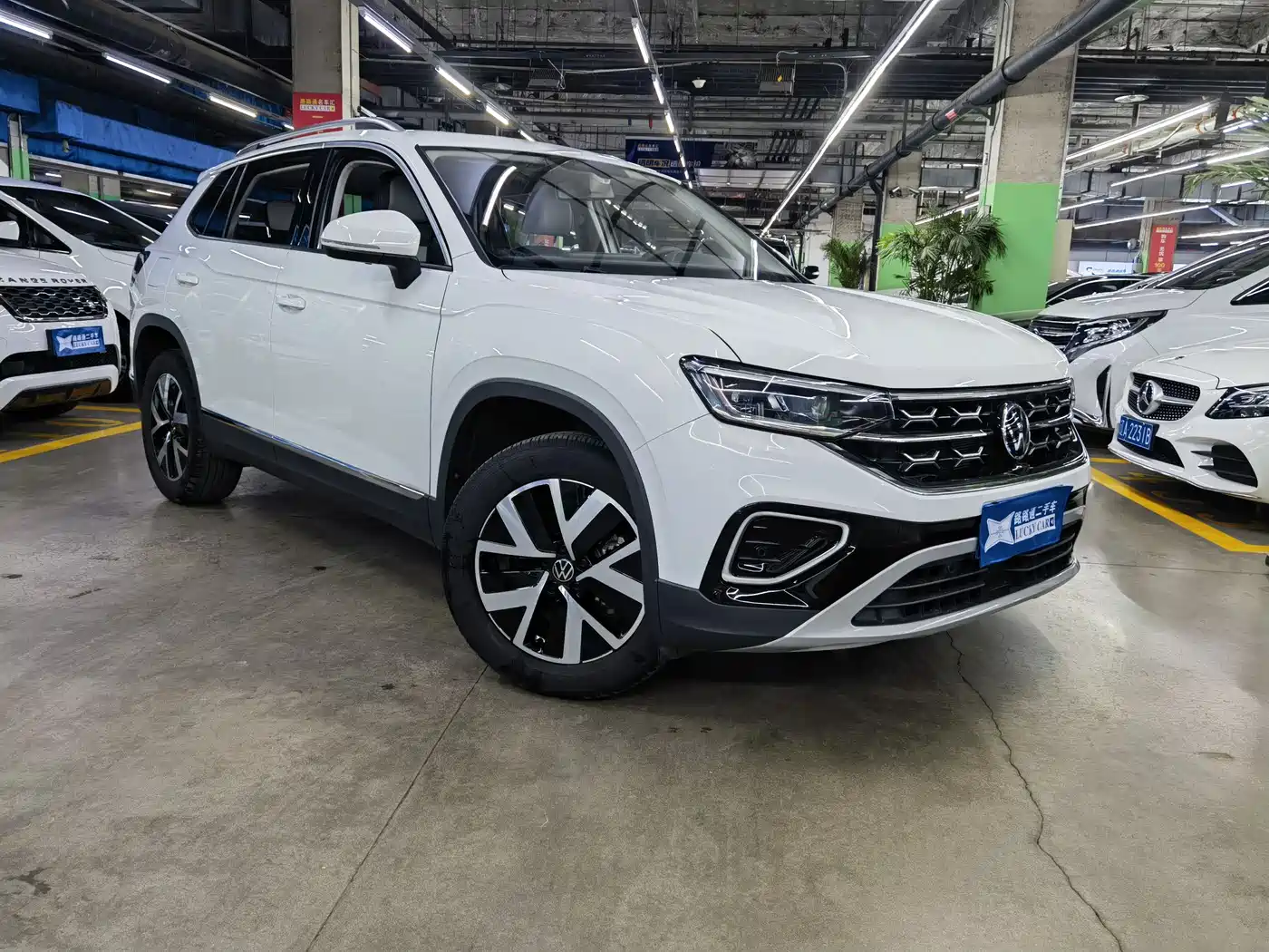 Volkswagen Tayron 2025 Shared Joy 300TSI фото 3