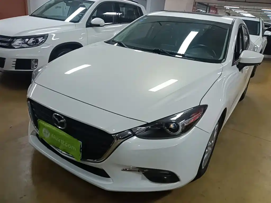 Mazda 3 Axela 2019 Cloud Control Edition Sedan 1.5L Auto Luxury China VI