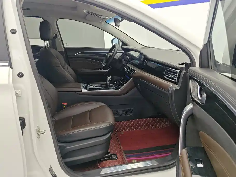 Jetour X90 2022 2021 1.5T Manual Shadow Fun 7-seater