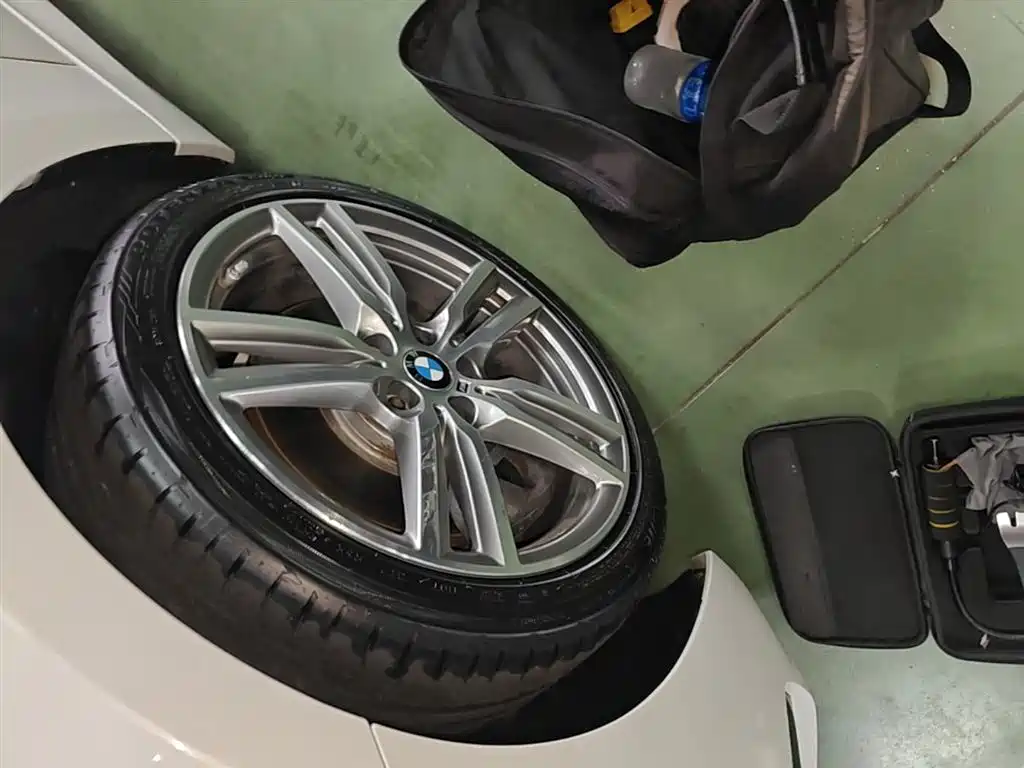 BMW 1 Series 2020 Model 125i Leading M Sport Package фото 23
