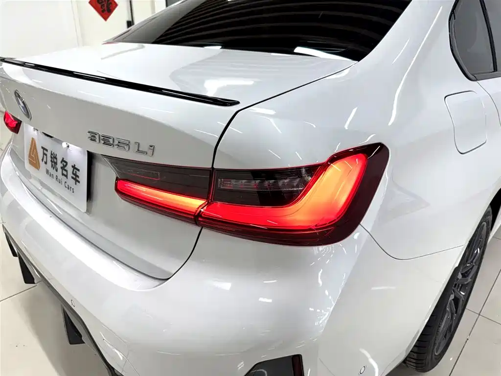BMW 3 Series 2024 325Li M Sport Shadowline Package фото 7