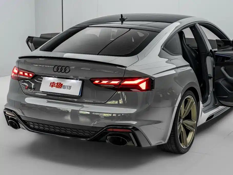 صورة 43 - Audi RS 5