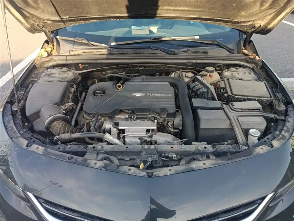 Chevrolet Malibu XL 2017 1.5T Auto Sport Edition фото 11