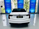 Фото 10 - Cadillac CT6