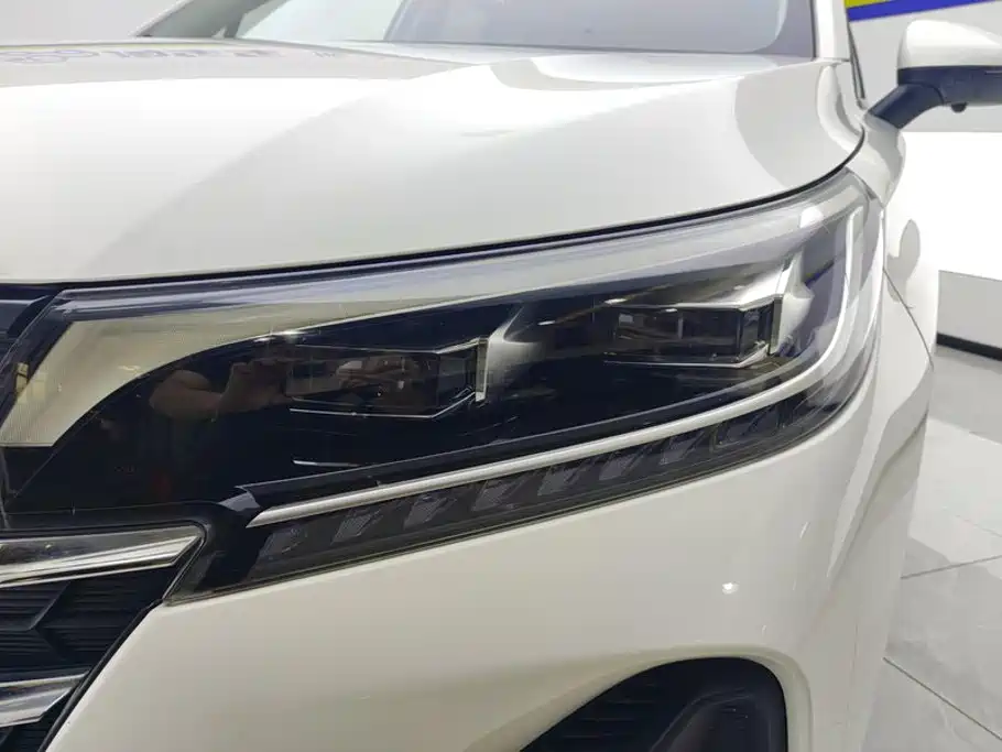 صورة 5 - GAC Trumpchi GS4