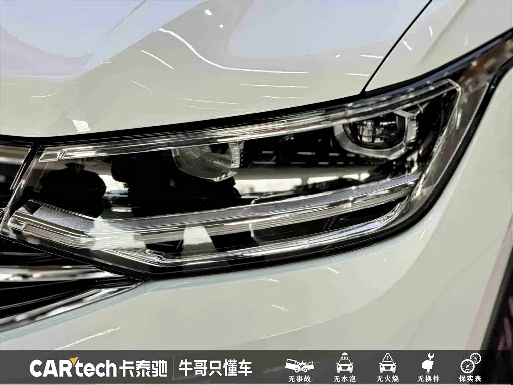 Volkswagen Tiguan L 2025 330TSI Automatic 2WD R-Line Dragon Glory Edition фото 12