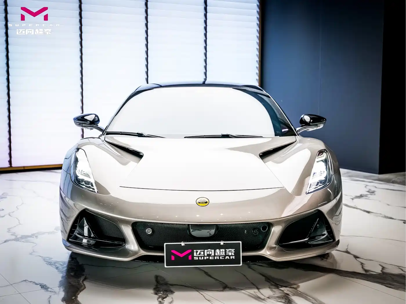Lotus Cars EMIRA 2021 2.0T DCT First Edition фото 2