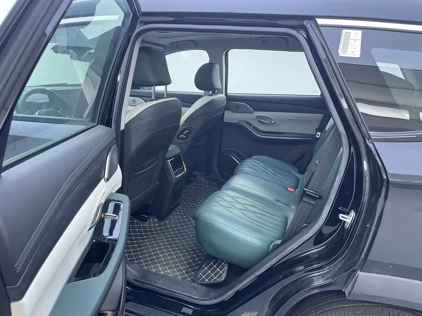 Jetour Shanhai L9 2024 2024 1.5TD 2DHT Pro 7-Seater