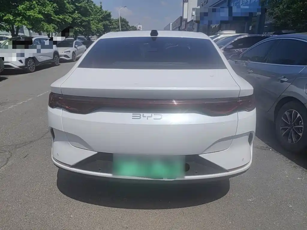 BYD Qin L 2025 Model EV 545KM Excellence Edition фото 6