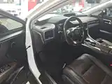 Фото 16 - Lexus RX