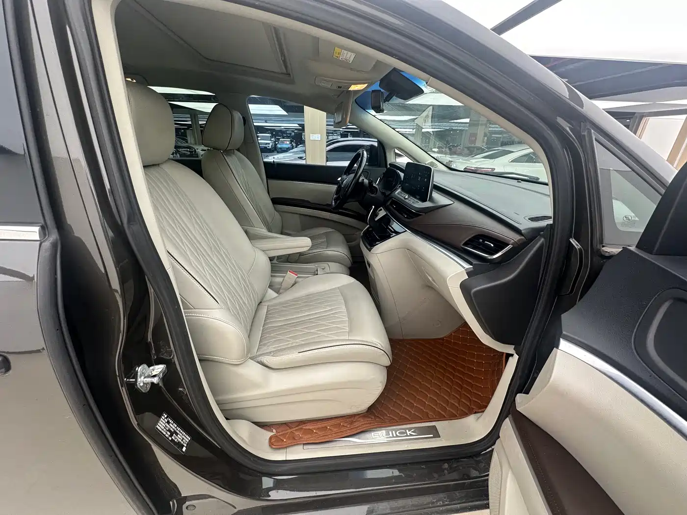 Buick GL8 2022 Land Business Class 652T Prestige фото 22