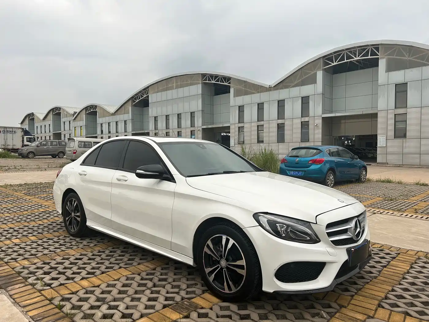 Mercedes-Benz C-Class 2015 C 200 Sport Edition фото 3