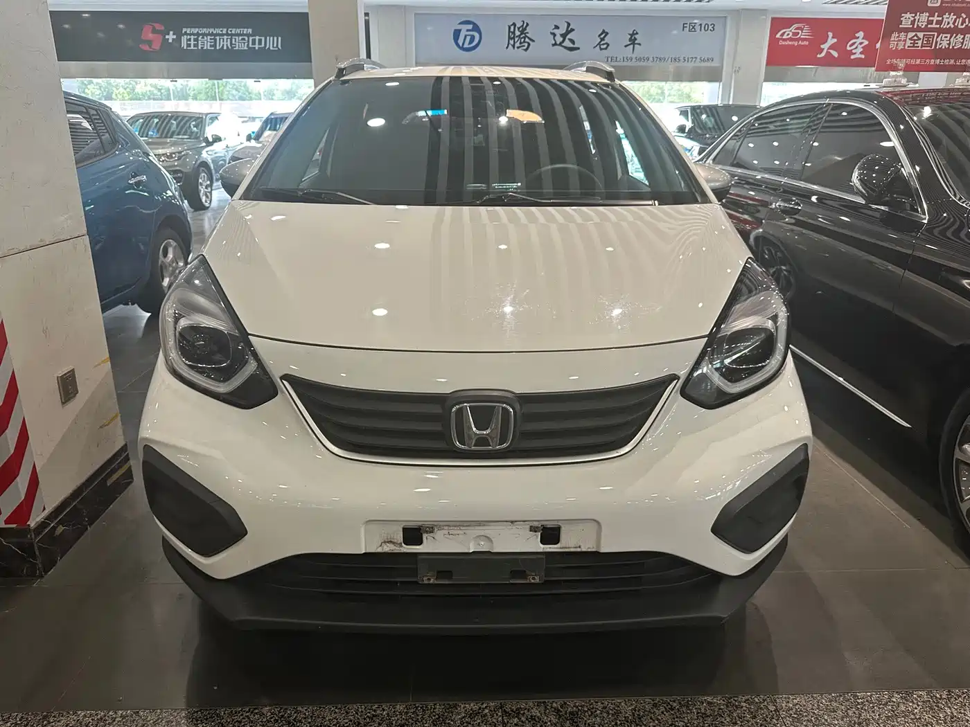 صورة 2 - Honda Fit