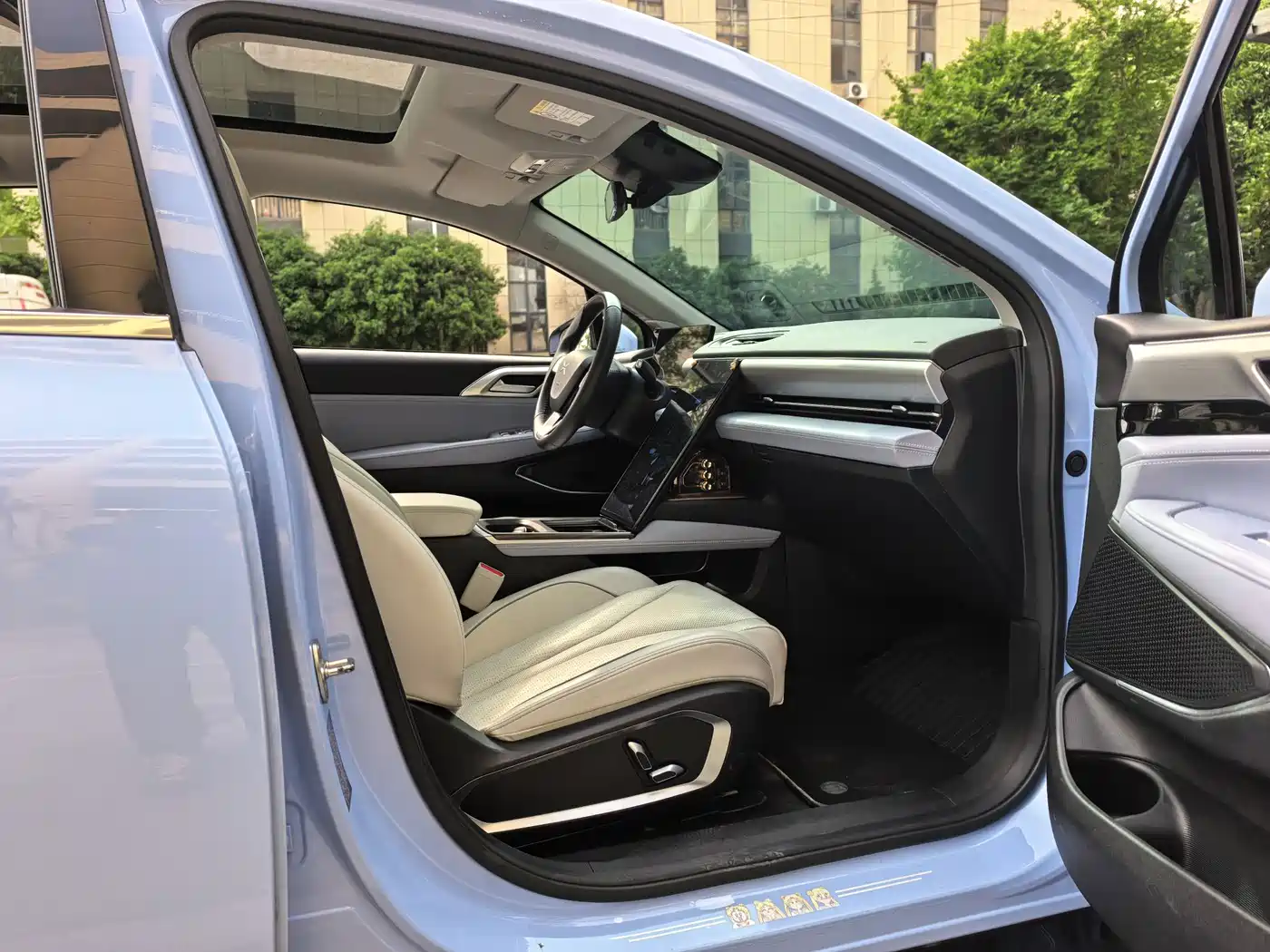 XPeng P5 2022 Model 460E фото 20