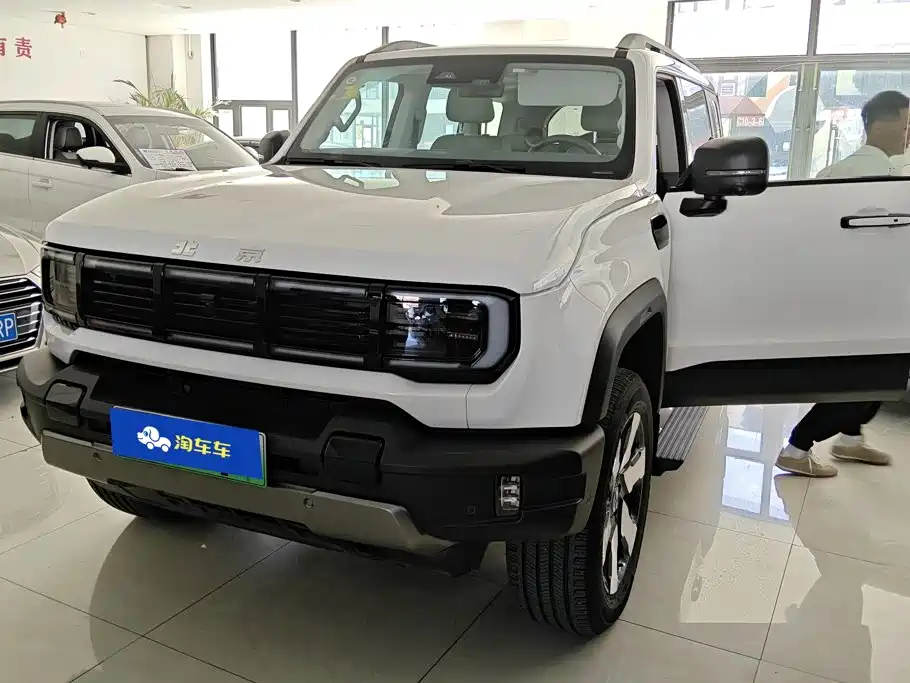 BAIC ORV Beijing Off-Road BJ40 Range Extender 2025 2025 Advanced Edition