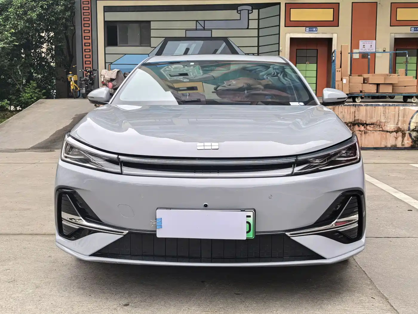 Geely Galaxy Galaxy A7 2025 EM-i 150km Explorer+ Edition фото 2