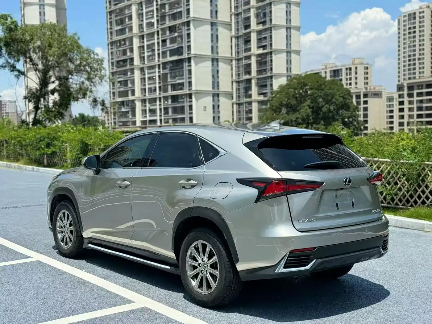 Фото 9 - Lexus NX