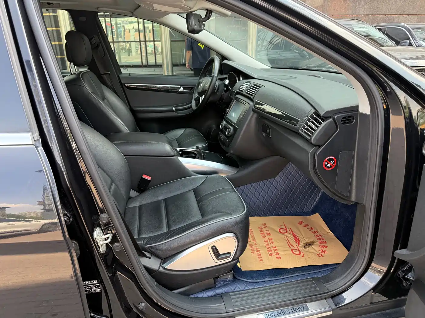 Mercedes-Benz R-Class 2015 R 320 4MATIC Luxury фото 15
