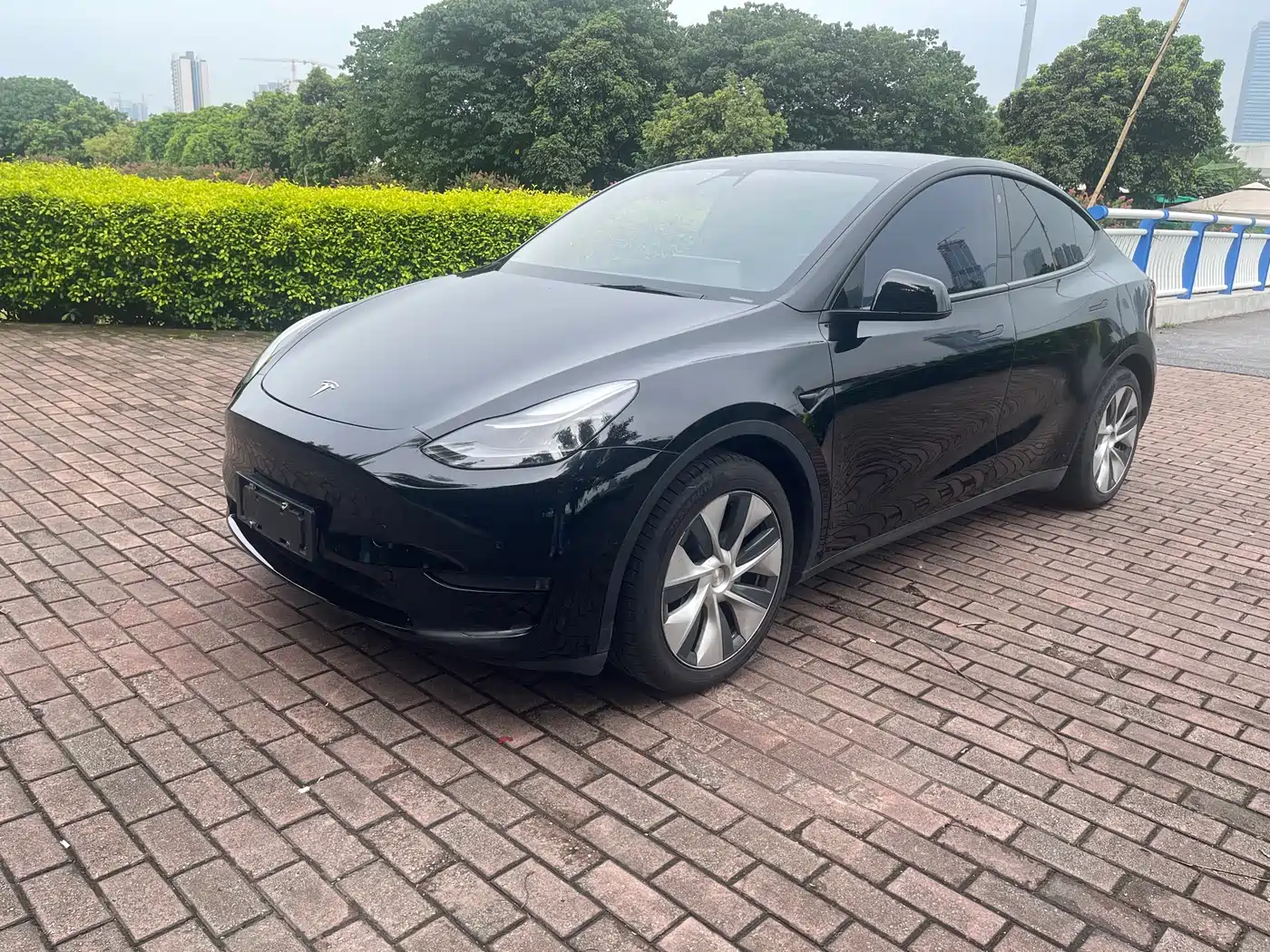 Tesla Model Y 2021