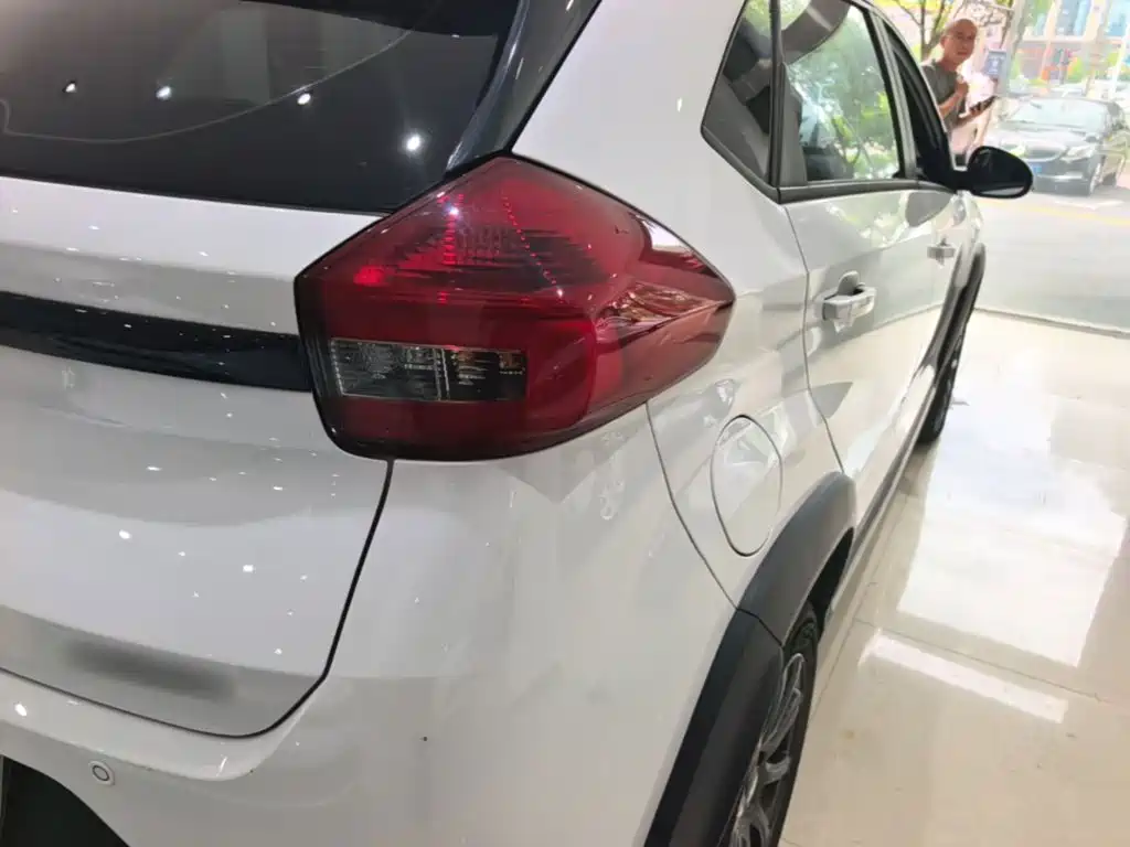 Фото 8 - Chery Tiggo 3x