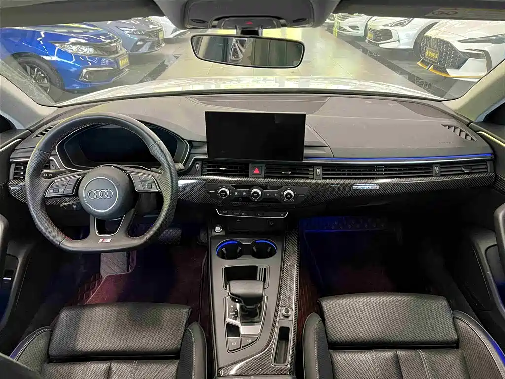 Audi A4L 2020 40 TFSI Fashion Dynamic Edition фото 9