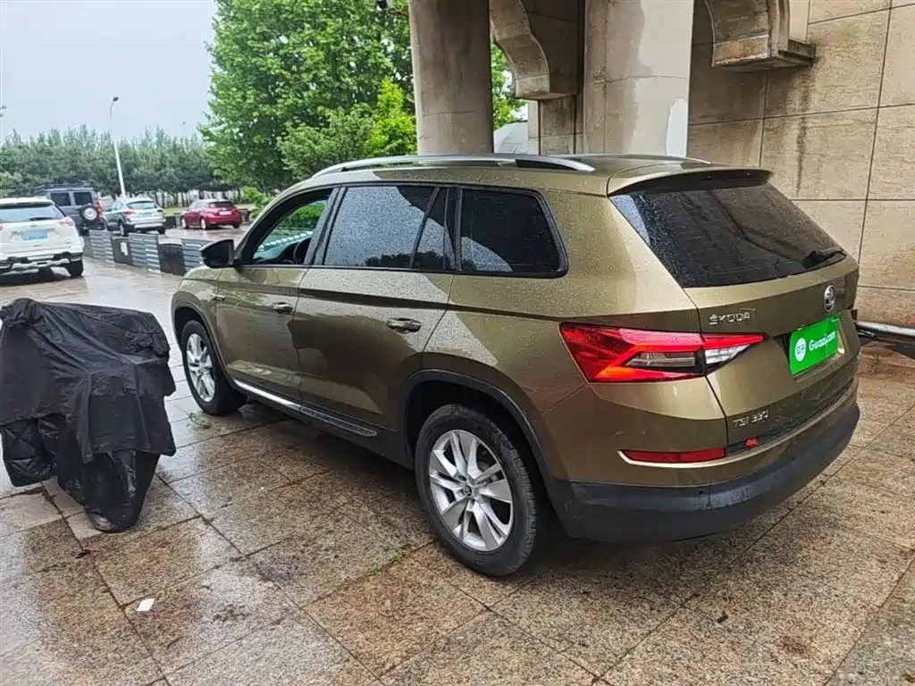 Škoda Kodiaq 2017 TSI330 5-seater 2WD Comfort Edition фото 5