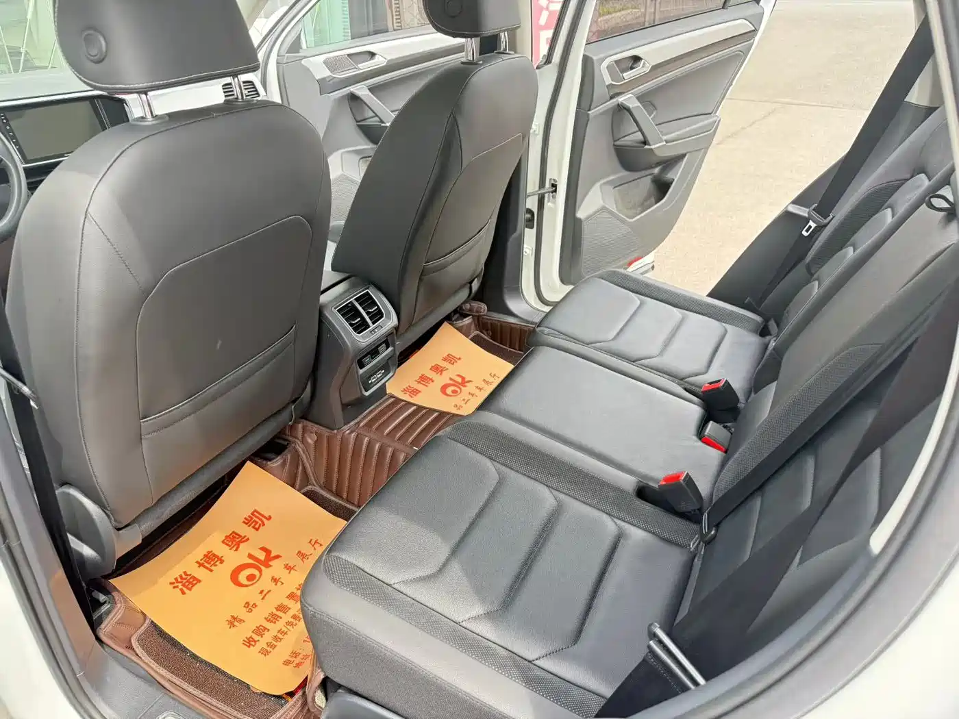 Volkswagen Tayron 2019 330TSI 2WD Luxury China VI фото 4