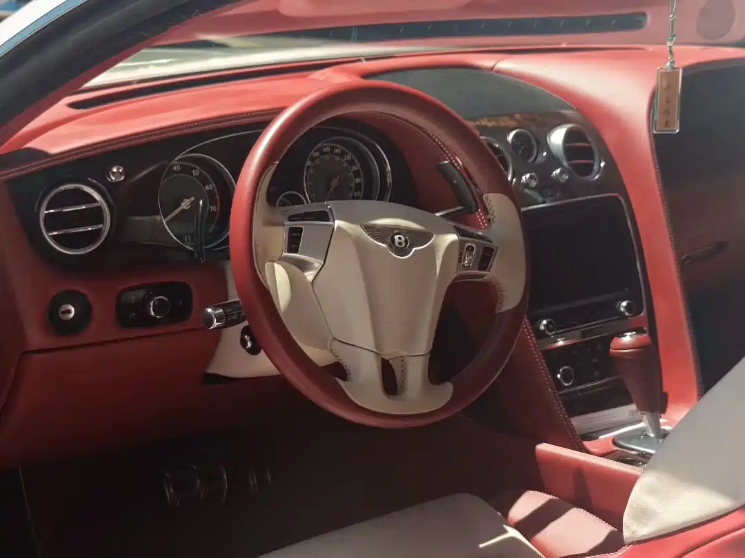 Bentley Continental 2014 2012 4.0T GT V8