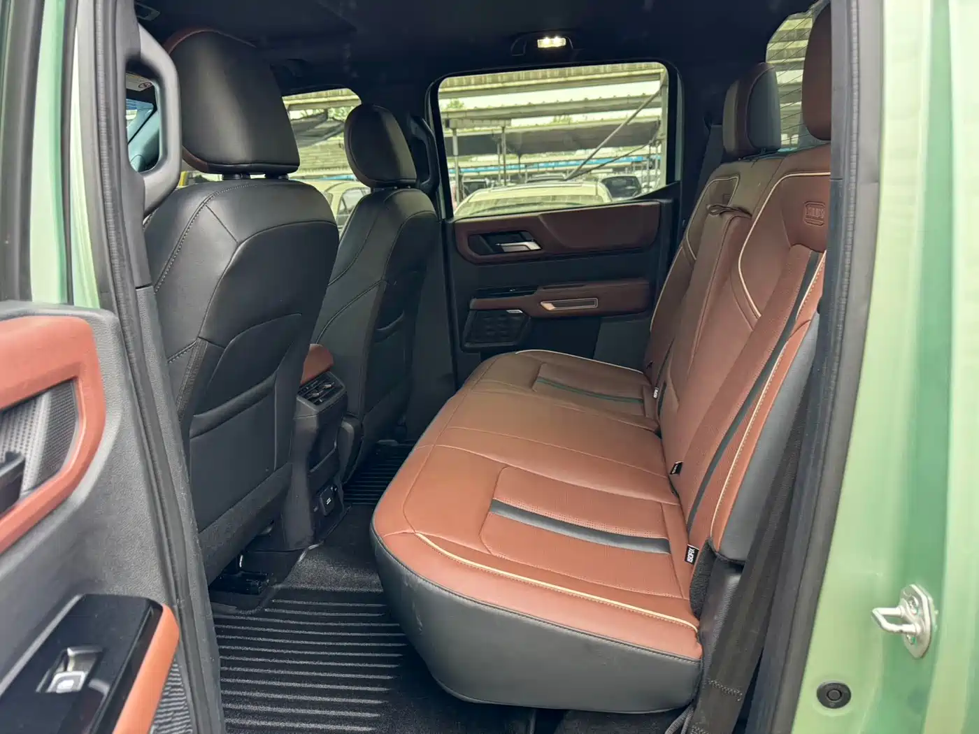 Jiangling Dadao 2023 Flying General 2.3T Diesel Automatic 4WD Extreme Edition фото 12
