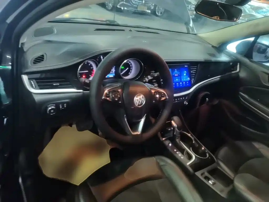 Buick Verano 2016 2015 Sedan 20T Dual-clutch Leading