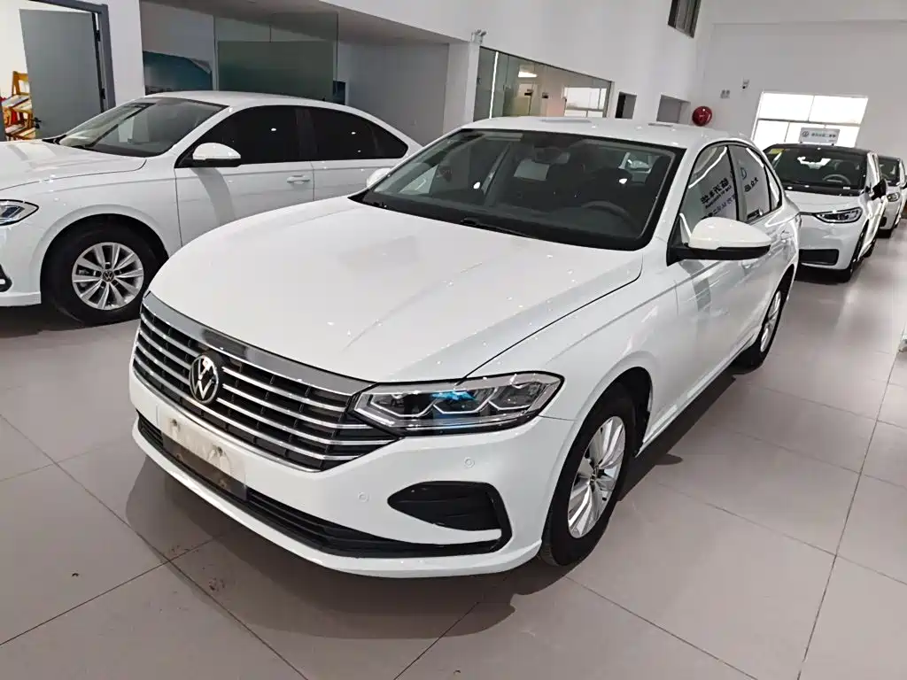 Фото 2 - Volkswagen Lavida