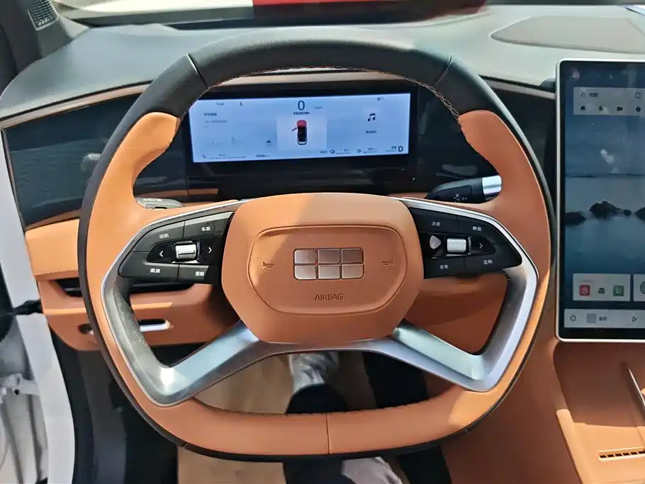 GEELY GALAXY GALAXY L7