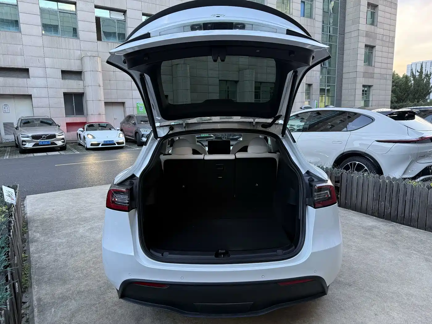 Tesla Model Y 2021 2021 Model Long Range AWD